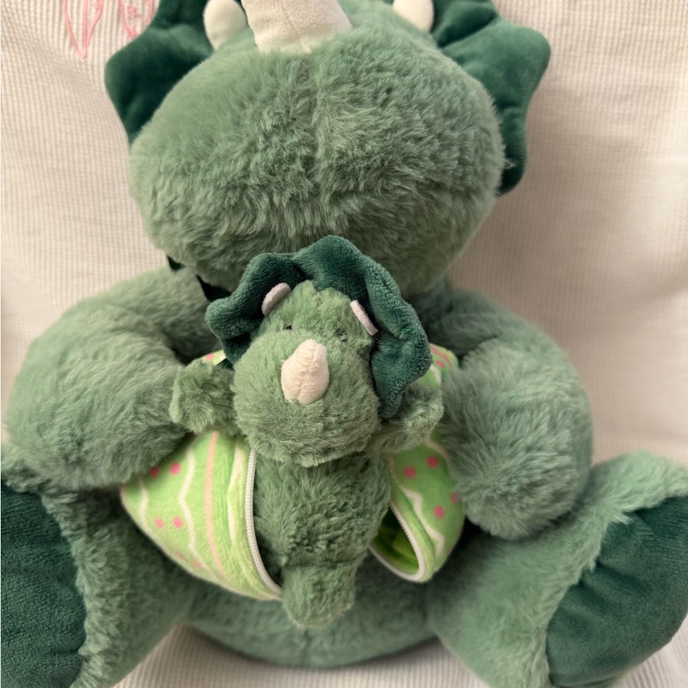 🦖Hug Me Green Dinosaur Plush Triceratops with Bag Easter Egg 14" w/ Baby in egg